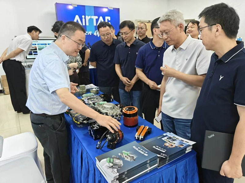 全域赴展｜领航亮相三大展会 深耕机器人末端智造领域